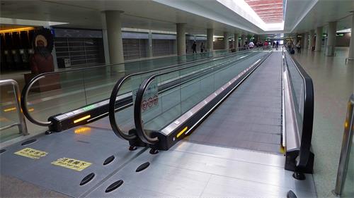 自动人行道